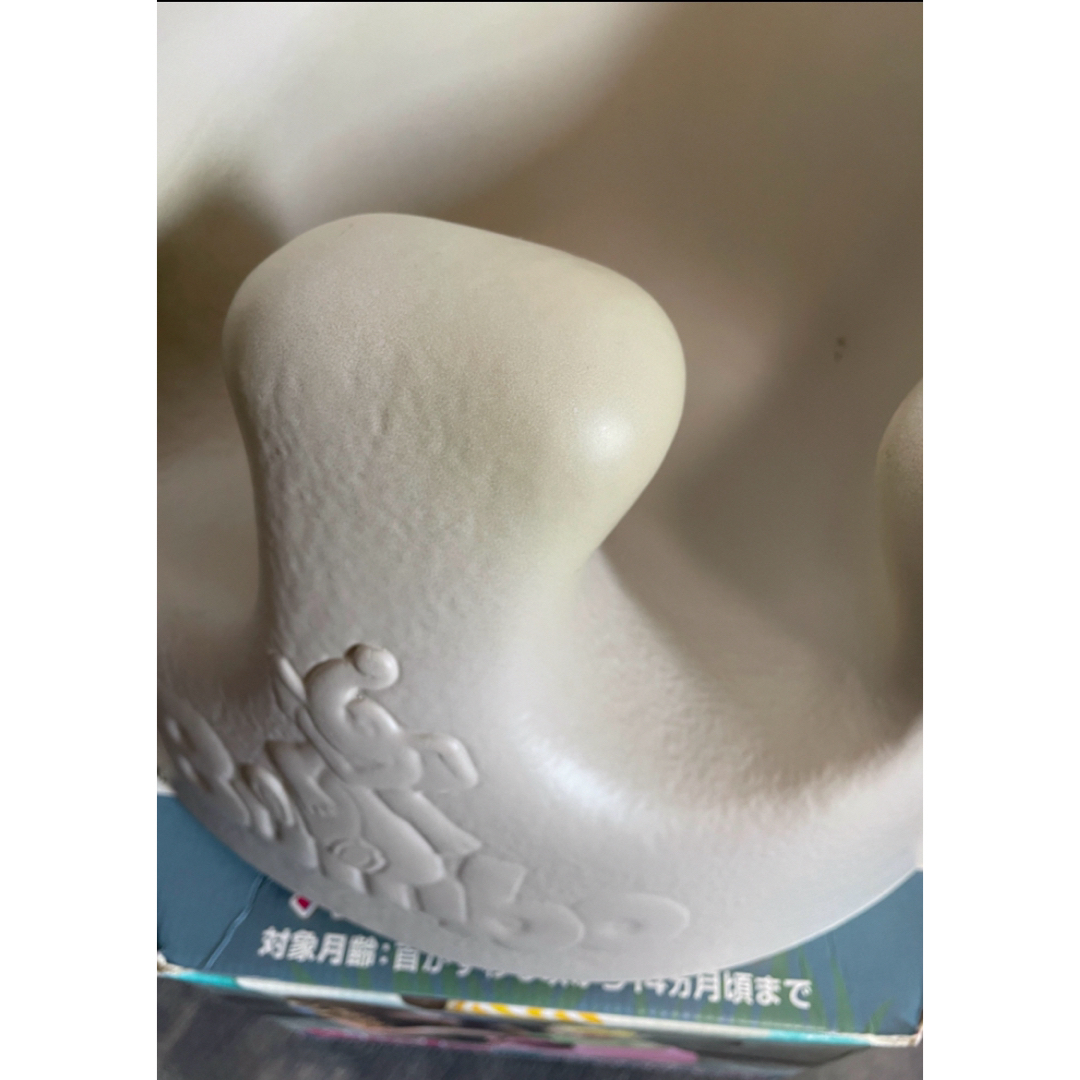 Bumbo(バンボ)の【美品】bumboバンボ グレー キッズ/ベビー/マタニティのキッズ/ベビー/マタニティ その他(その他)の商品写真