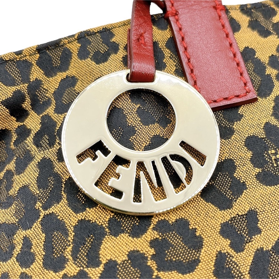 FENDI(フェンディ)の美品 フェンディ キャンバス レオパード トートバッグ 茶 赤 ユニセックス レディースのバッグ(トートバッグ)の商品写真