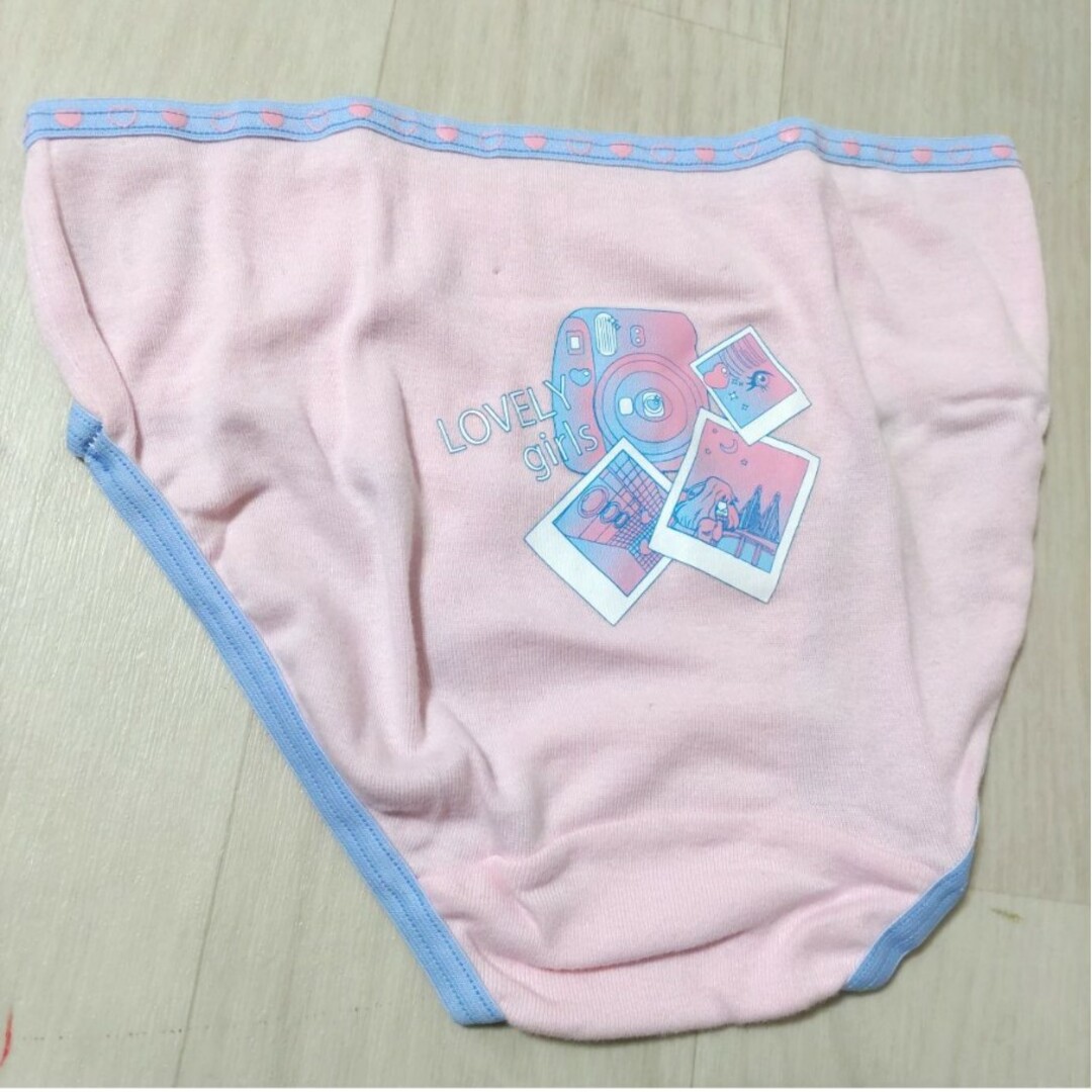 ☆　女の子　ショーツ(パンツ)　6枚セット　160サイズ　新品　綿100% キッズ/ベビー/マタニティのキッズ服女の子用(90cm~)(下着)の商品写真