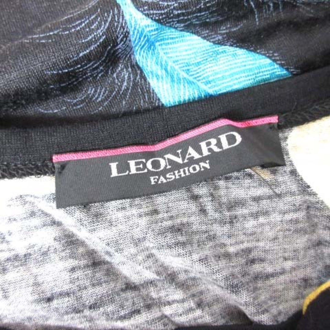 LEONARD(レオナール)のレオナール ファッション アンサンブルカーディガン フェザー柄 黒  M レディースのトップス(カーディガン)の商品写真