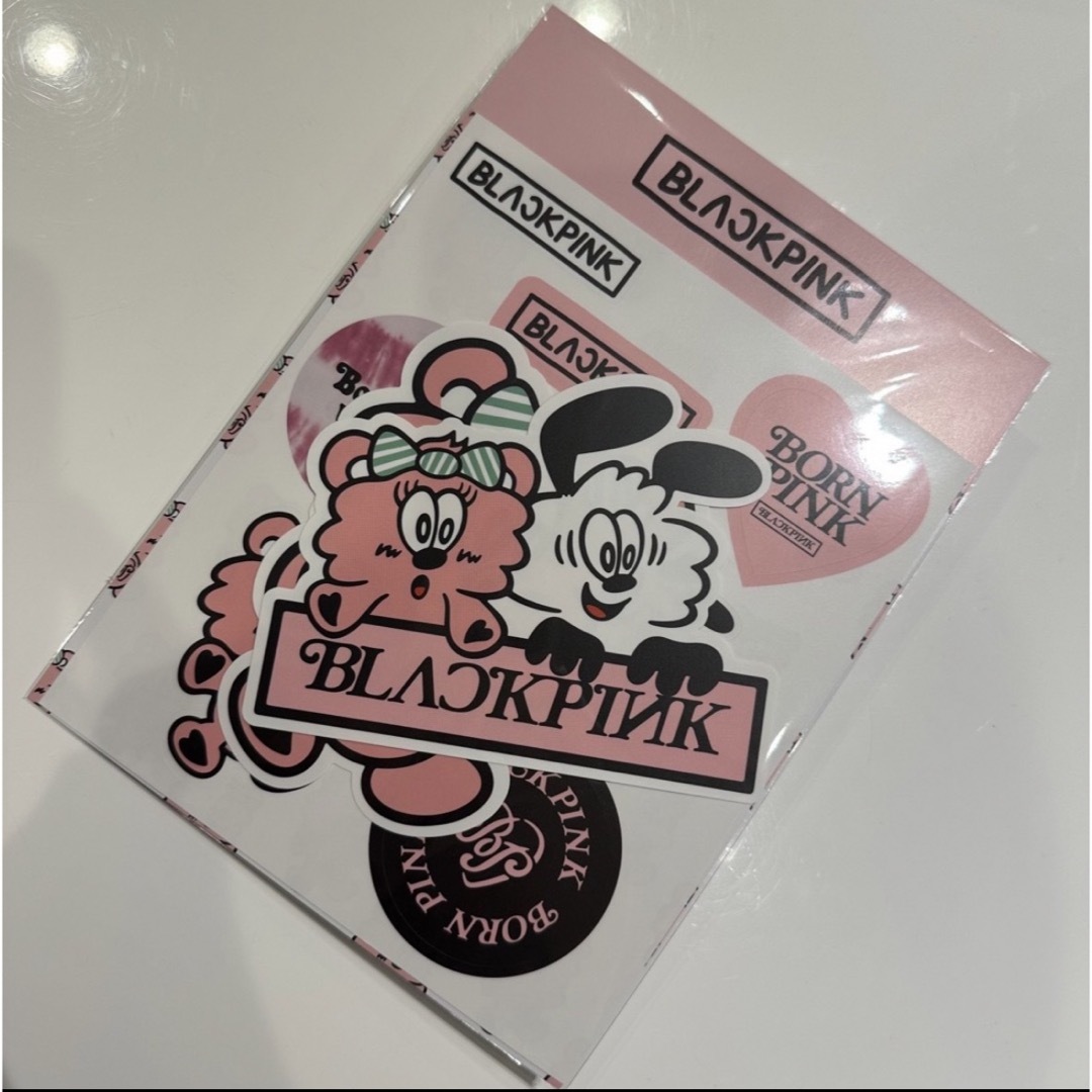 BLACKPINK(ブラックピンク)のBLACKPINK VERDYコラボステッカー エンタメ/ホビーのCD(K-POP/アジア)の商品写真