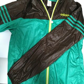 アディダス(adidas)の期間限定‼️adidas❤NEO❤ジャケット❤登山❤スポーツ❤ウォーキング❤旅行(ナイロンジャケット)