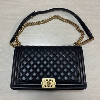 シャネル(CHANEL)のボーイシャネルラムスキンチェーンショルダーバッグboychanelラージ(ショルダーバッグ)