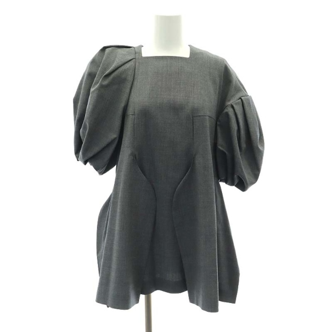 ENFOLD(エンフォルド)のエンフォルド ASYMMETRY VOLUME SLEEVE PULLOVER レディースのトップス(シャツ/ブラウス(半袖/袖なし))の商品写真