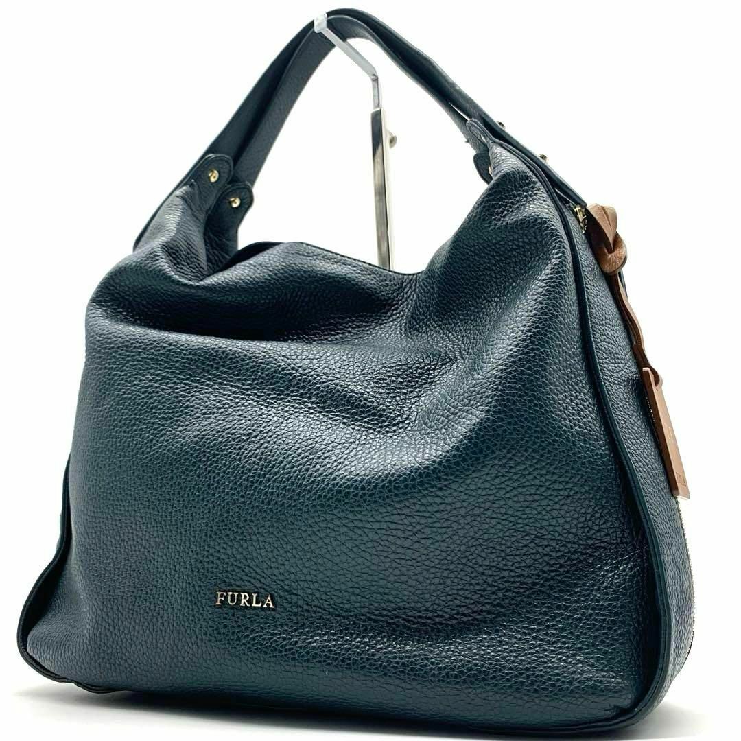 Furla(フルラ)の美品 フルラ ワンショルダーバッグ シボ革 緑 グリーン 肩掛け レディースのバッグ(ハンドバッグ)の商品写真