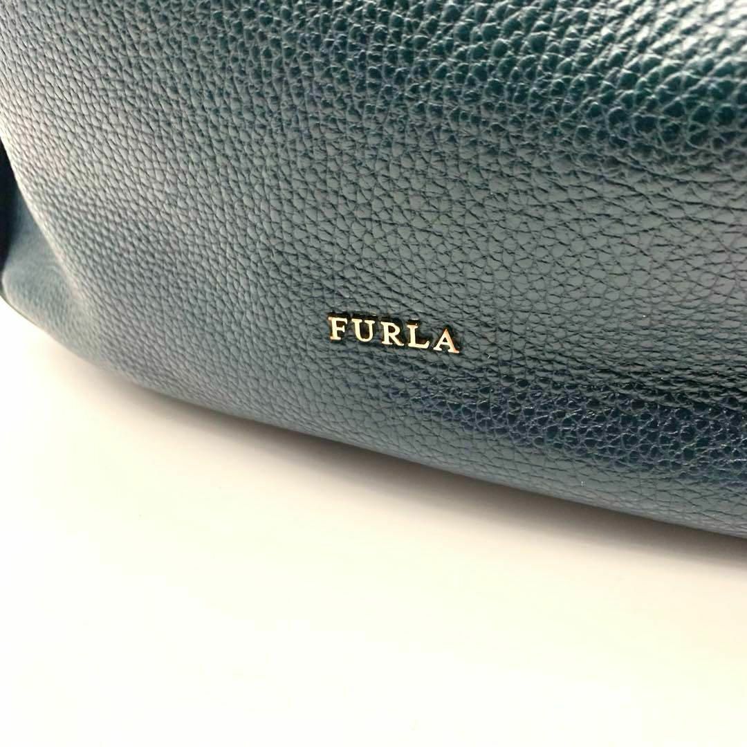 Furla(フルラ)の美品 フルラ ワンショルダーバッグ シボ革 緑 グリーン 肩掛け レディースのバッグ(ハンドバッグ)の商品写真