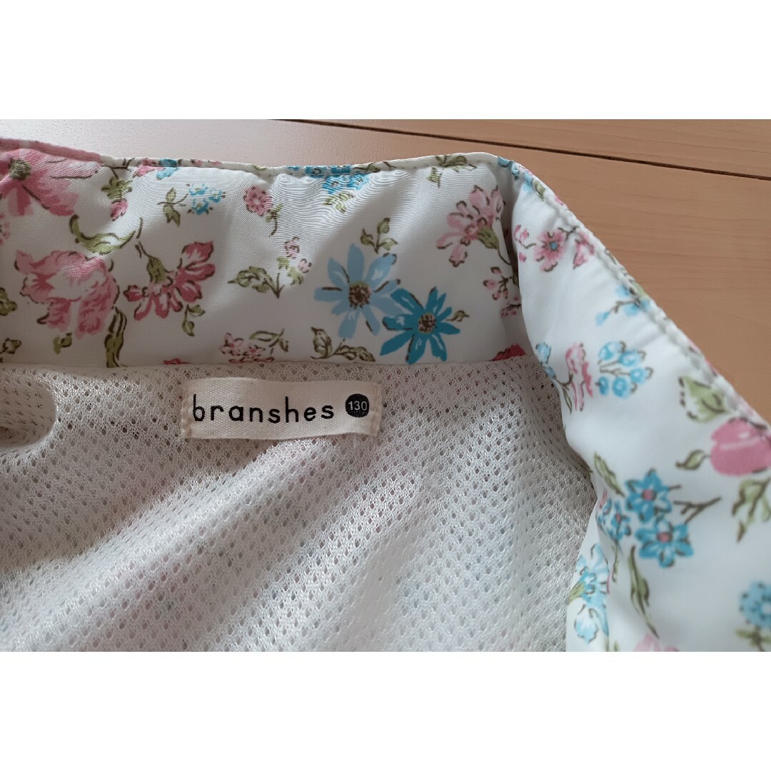 Branshes(ブランシェス)のブランシェス　ウィンドブレーカー　130 キッズ/ベビー/マタニティのキッズ服女の子用(90cm~)(ジャケット/上着)の商品写真