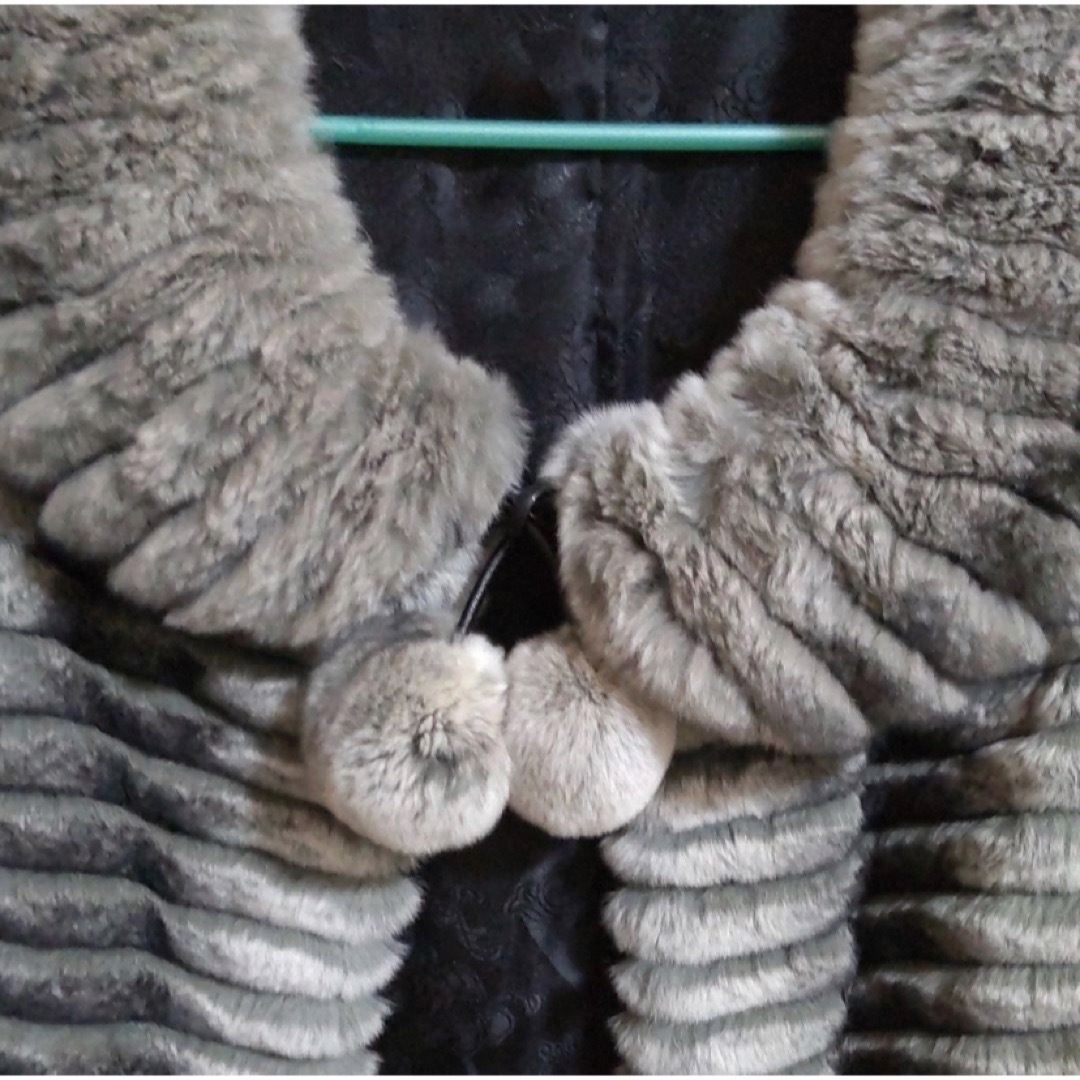 ファーコート　ボレロ　シェアード レディースのジャケット/アウター(毛皮/ファーコート)の商品写真