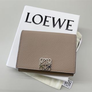 LOEWE ロエベ　アナグラム　トライフォールド　ウォレット　サンド