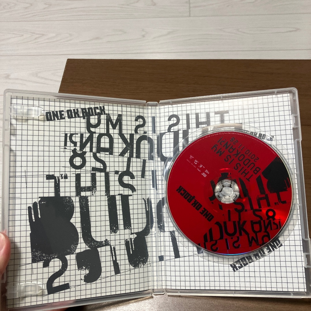 ONE OK ROCK(ワンオクロック)のone ok rock2010DVDワンオク エンタメ/ホビーのDVD/ブルーレイ(ミュージック)の商品写真