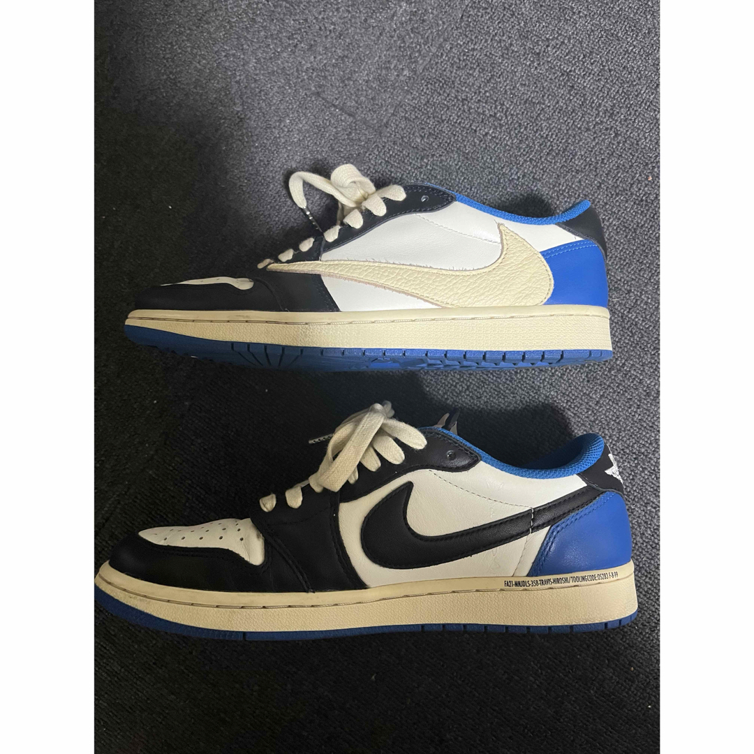 NIKE(ナイキ)のTravis × Fragment × Air Jordan 1 メンズの靴/シューズ(スニーカー)の商品写真