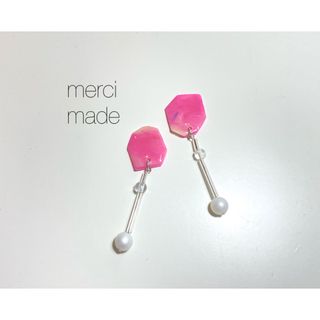 マルニ(Marni)の№821  piece plastic＋beads(ピアス)