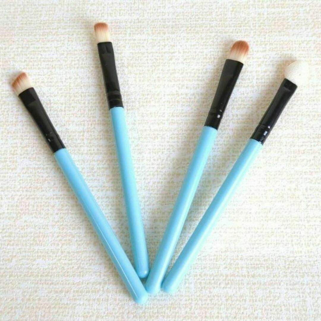 【7PCS BRUSH SET】新品メイクブラシ7本セット　新生活応援　ブルー コスメ/美容のメイク道具/ケアグッズ(ブラシ・チップ)の商品写真