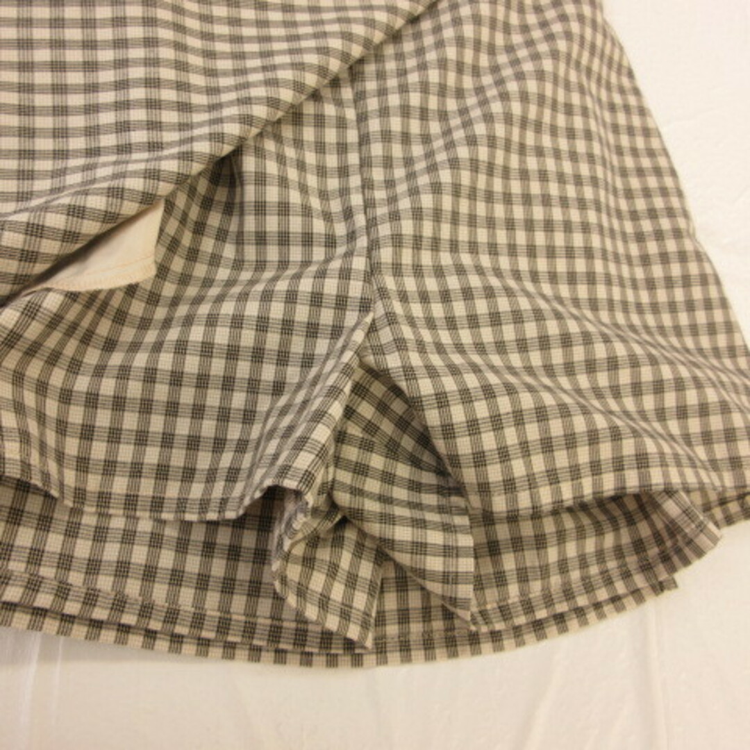 WEGO(ウィゴー)のウィゴー WEGO キュロットスカート ミニ チェック ベージュ 黒 F レディースのスカート(ミニスカート)の商品写真
