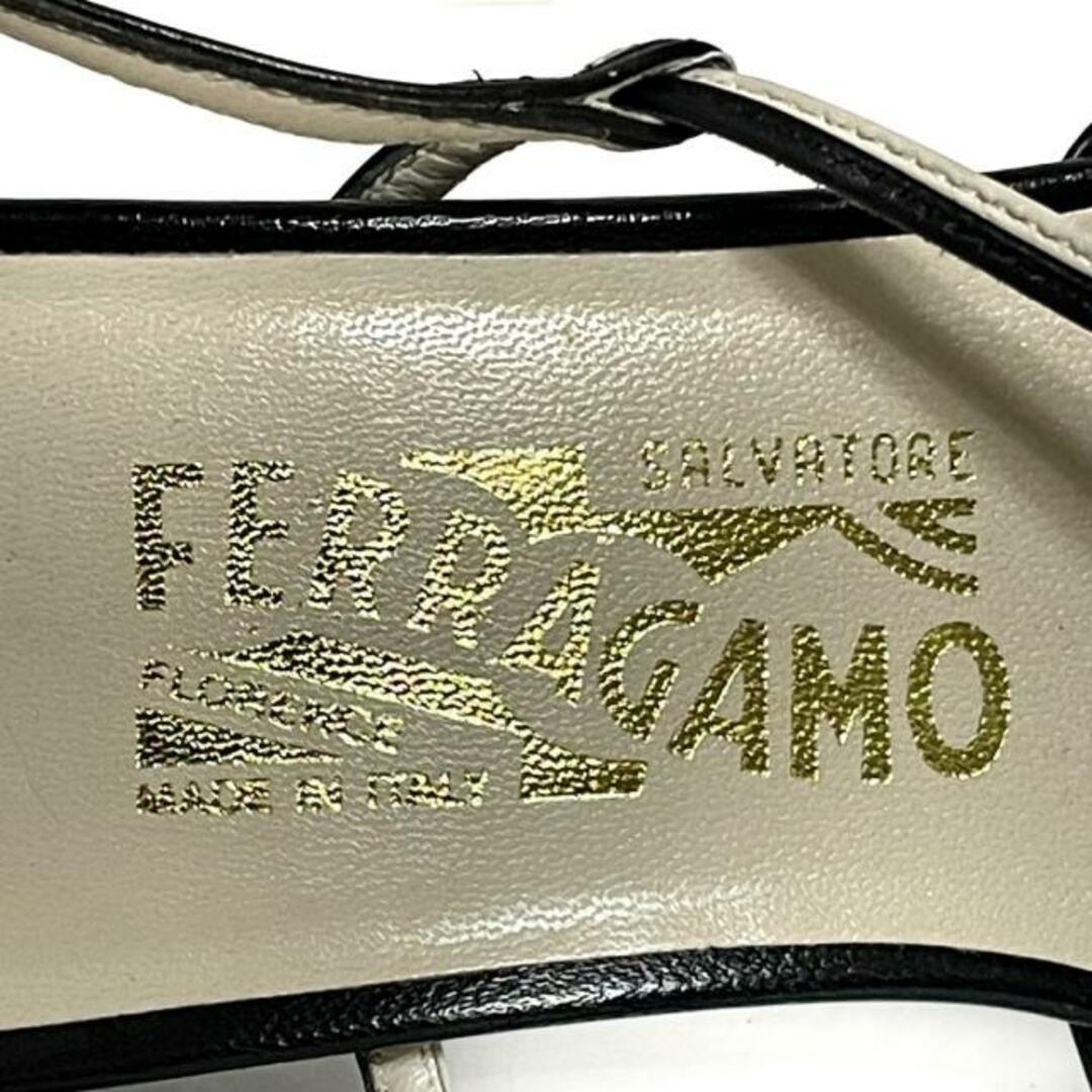 Salvatore Ferragamo(サルヴァトーレフェラガモ)のサルバトーレフェラガモ サンダル 7C - レディースの靴/シューズ(サンダル)の商品写真