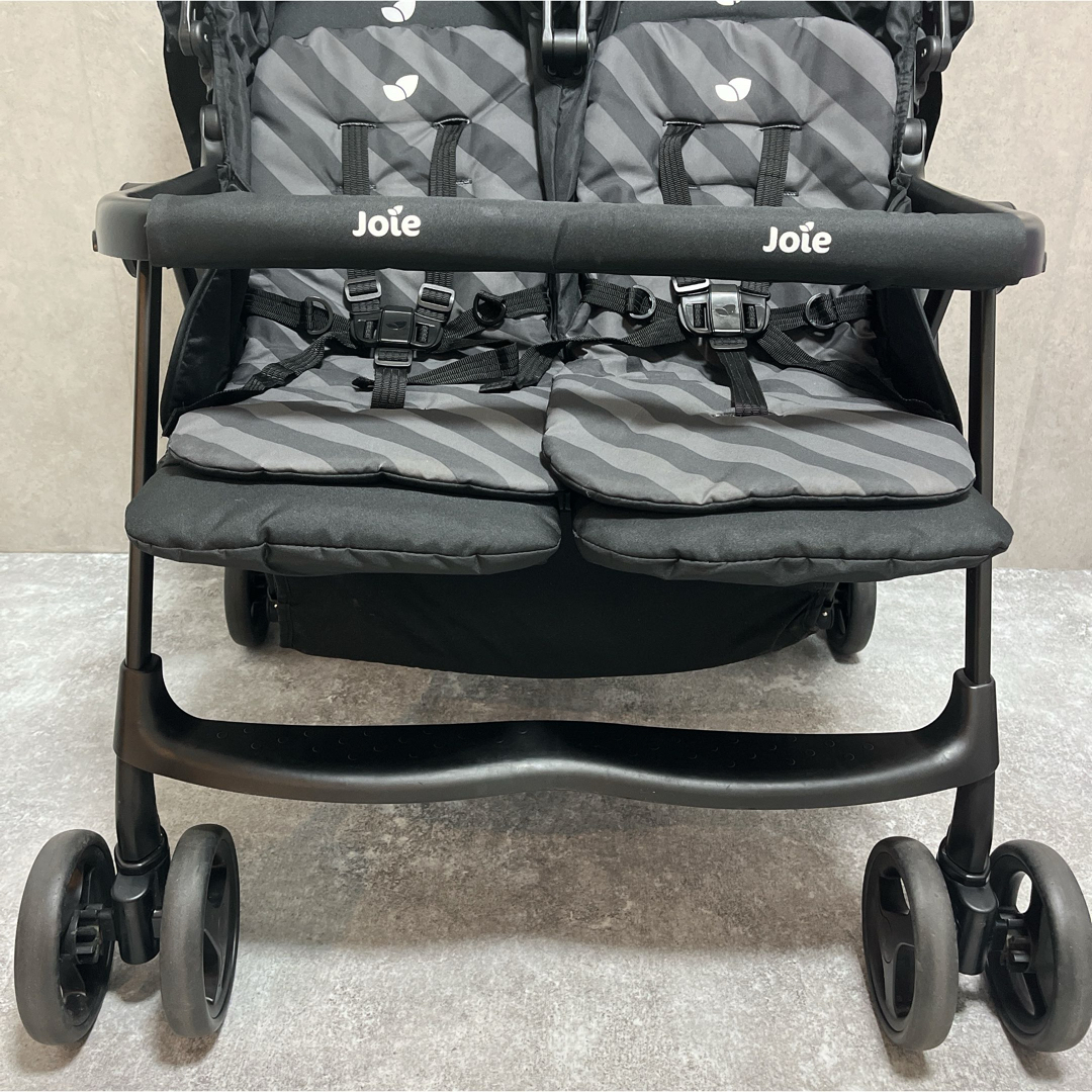 Joie (ベビー用品)(ジョイー)のKATOJI Joie ジョイー 2人乗り 双子 ベビーカー エアツイン キッズ/ベビー/マタニティの外出/移動用品(ベビーカー/バギー)の商品写真