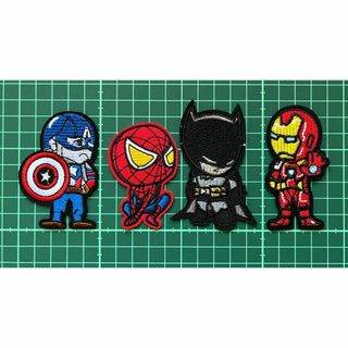 アベンジャーズ刺繍ワッペン　ステッカー　アップリケ　4枚組(各種パーツ)