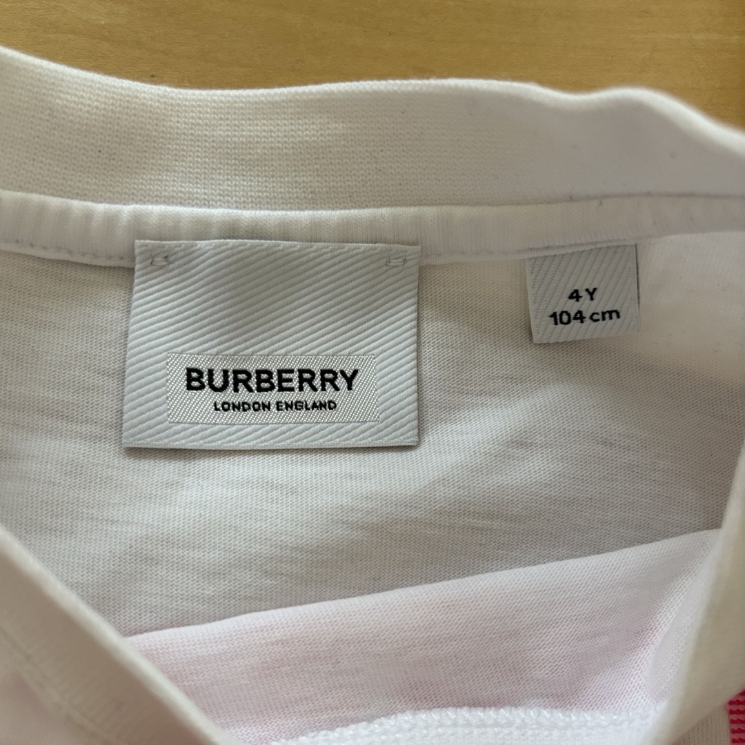 BURBERRY(バーバリー)のBURBERRY ワンピース 4Y 104 キッズ/ベビー/マタニティのキッズ服女の子用(90cm~)(ワンピース)の商品写真