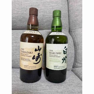 サントリー(サントリー)のサントリー100周年記念ラベル山崎NV・白州NV700ml(ウイスキー)