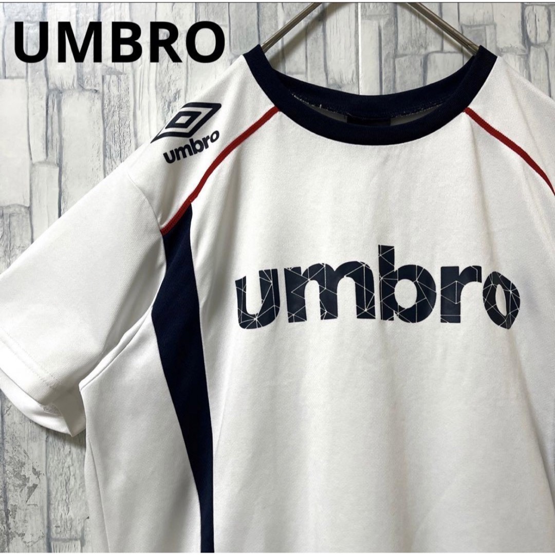 UMBRO(アンブロ)のアンブロ リンガーネックTシャツ ゲームシャツ ホワイト M 半袖 デカロゴ メンズのトップス(Tシャツ/カットソー(半袖/袖なし))の商品写真