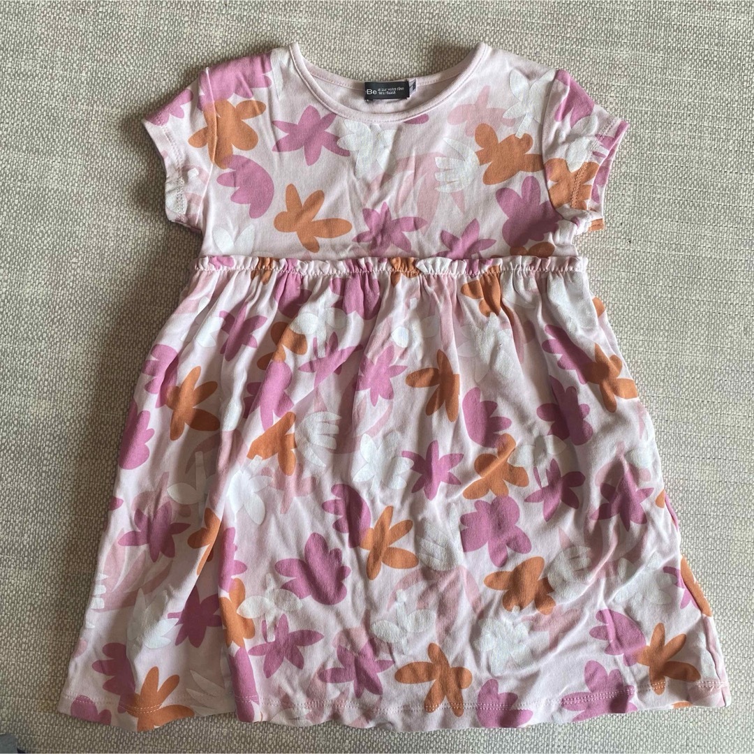 BeBe(ベベ)の美品⭐︎bebeカットソーワンピース キッズ/ベビー/マタニティのキッズ服女の子用(90cm~)(ワンピース)の商品写真