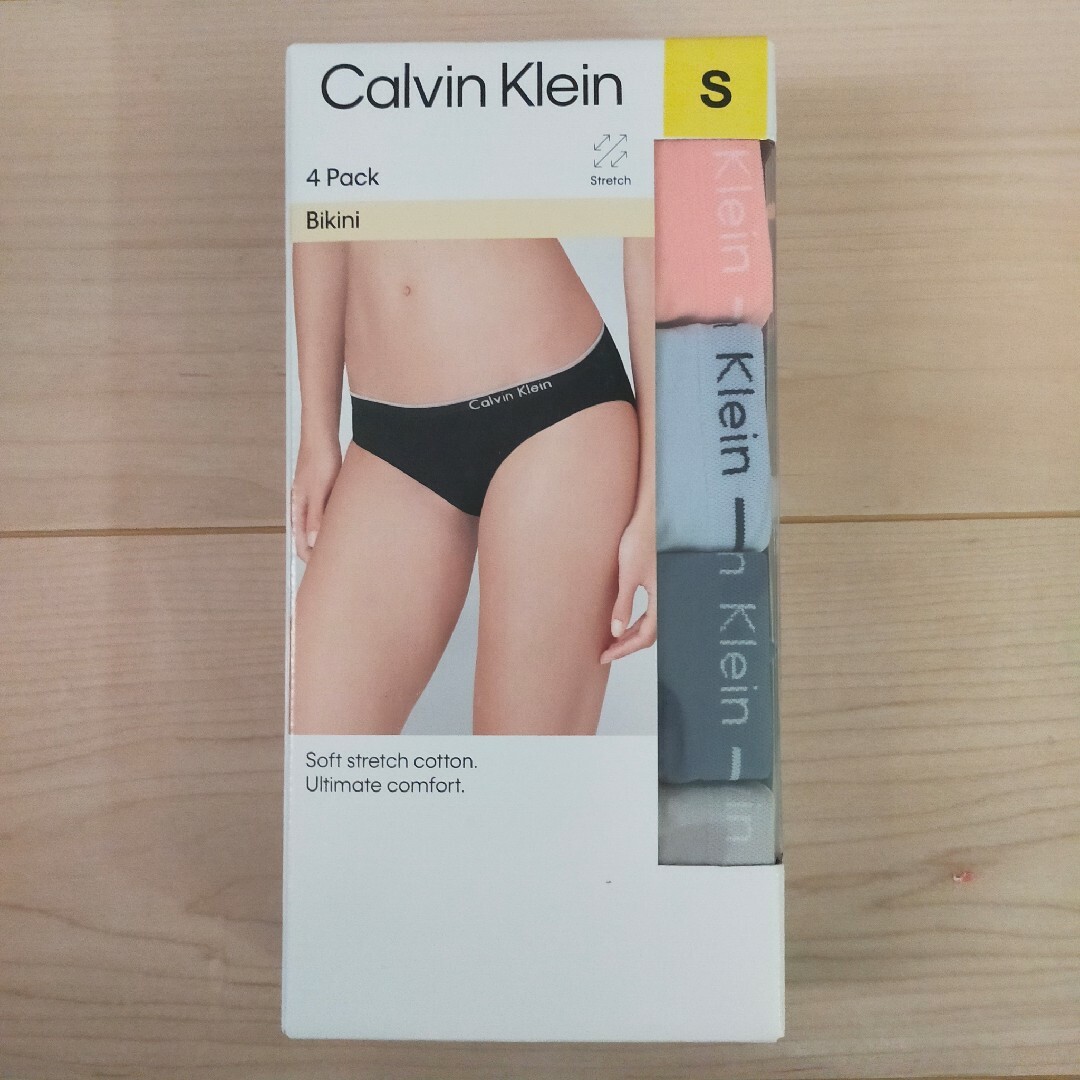 Calvin Klein(カルバンクライン)の新品未使用 Calvin Klein Sサイズ レディース ショーツ 4枚セット レディースの下着/アンダーウェア(ショーツ)の商品写真