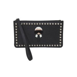 FENDI - 新品同様品 FENDI フェンディ カールラガーフェルド ポーチ 8M0341 PVC レザー スタッズ ブラック シルバー金具 中古 62176