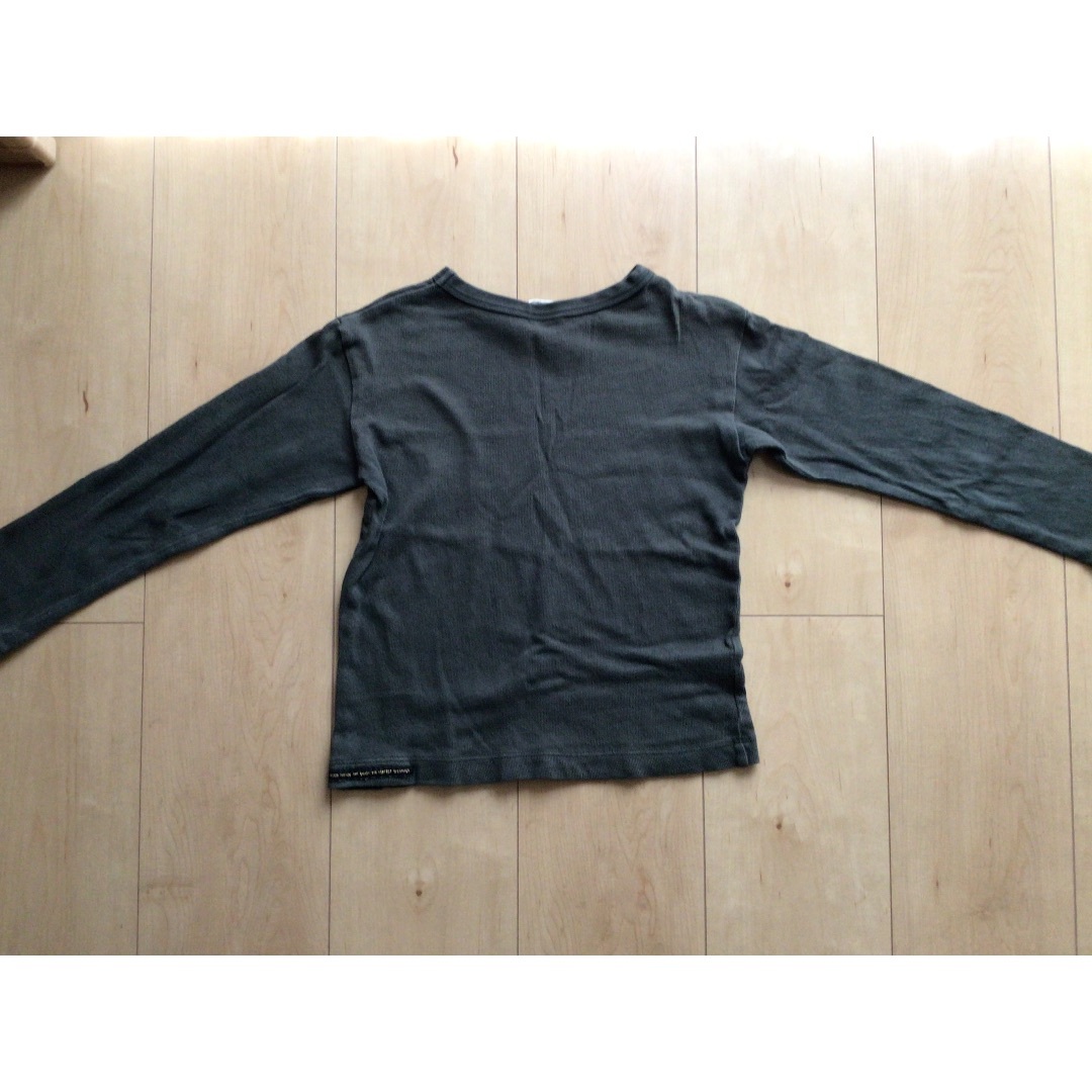 BREEZE(ブリーズ)のBREEZE 星 長袖Tシャツ 120 キッズ/ベビー/マタニティのキッズ服男の子用(90cm~)(Tシャツ/カットソー)の商品写真