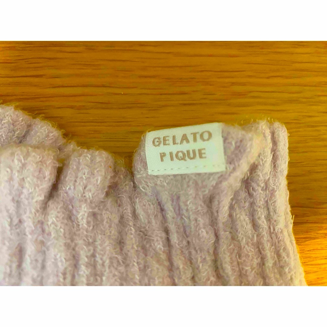 gelato pique(ジェラートピケ)の【新品未使用】ジェラートピケ　ヘアバンド　ラベンダー レディースのヘアアクセサリー(ヘアバンド)の商品写真