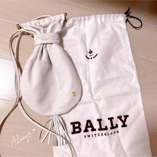 バリー(Bally)の【BALLY】イタリア製　本革　巾着　ショルダーバッグ　本レザー　ヴィンテージ(ショルダーバッグ)