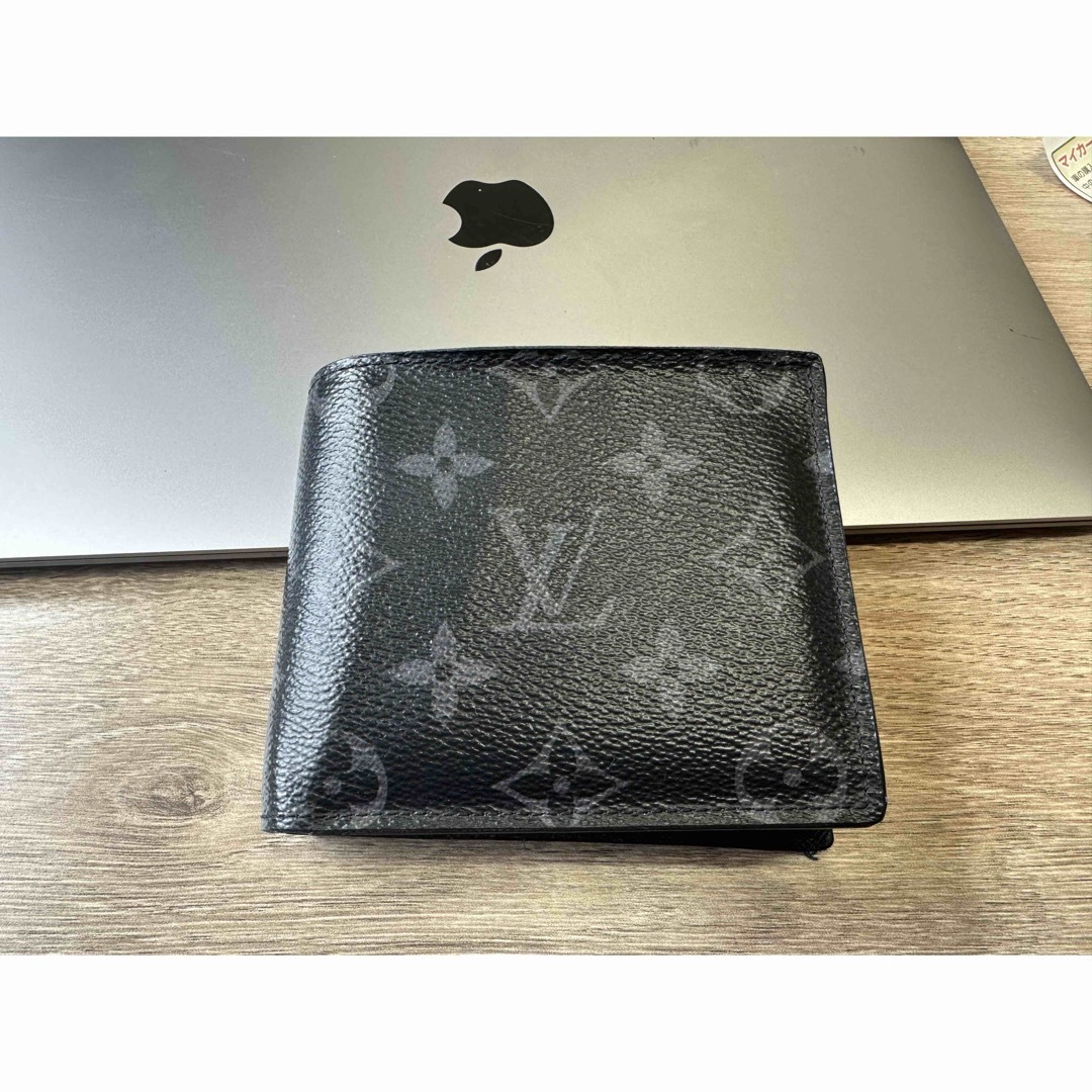 LOUIS VUITTON(ルイヴィトン)のルイヴィトン  エクリプス  二つ折り財布 メンズのファッション小物(折り財布)の商品写真