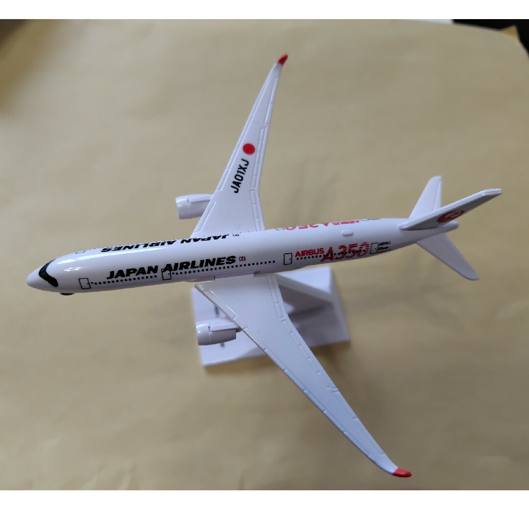 JAL(日本航空)(ジャル(ニホンコウクウ))のJAL　おもちゃ＆箸セット　搭乗プレゼント エンタメ/ホビーのおもちゃ/ぬいぐるみ(模型/プラモデル)の商品写真