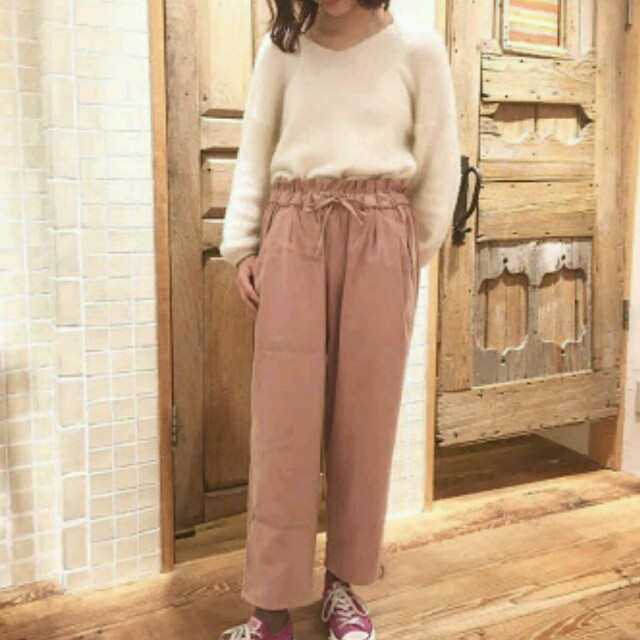 flower(フラワー)のbasic tapered pants レディースのパンツ(カジュアルパンツ)の商品写真