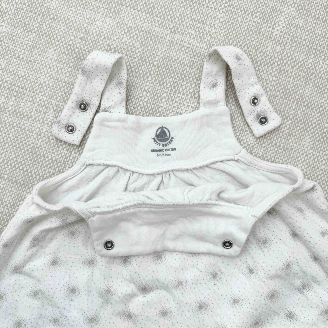 PETIT BATEAU(プチバトー)のPETIT BATEAU プチバトー ショートサロペット オーガニックコットン キッズ/ベビー/マタニティのベビー服(~85cm)(ロンパース)の商品写真