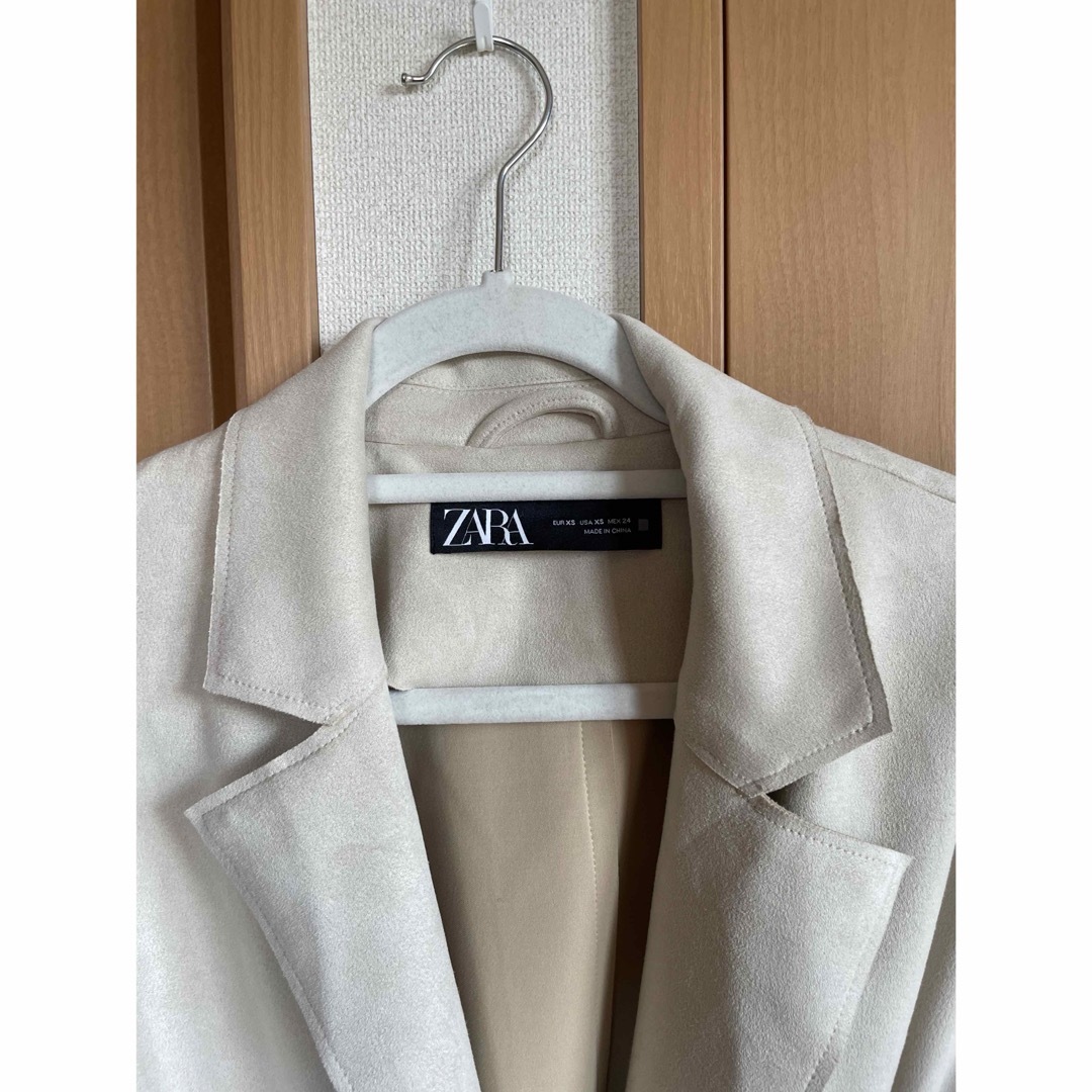 ZARA(ザラ)のZARA/スエード風トレンチコート レディースのジャケット/アウター(ロングコート)の商品写真