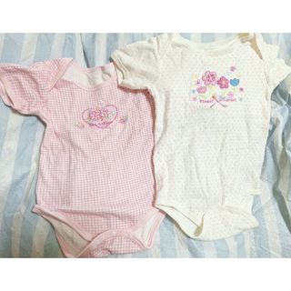 美品　ロンパース２枚　女の子