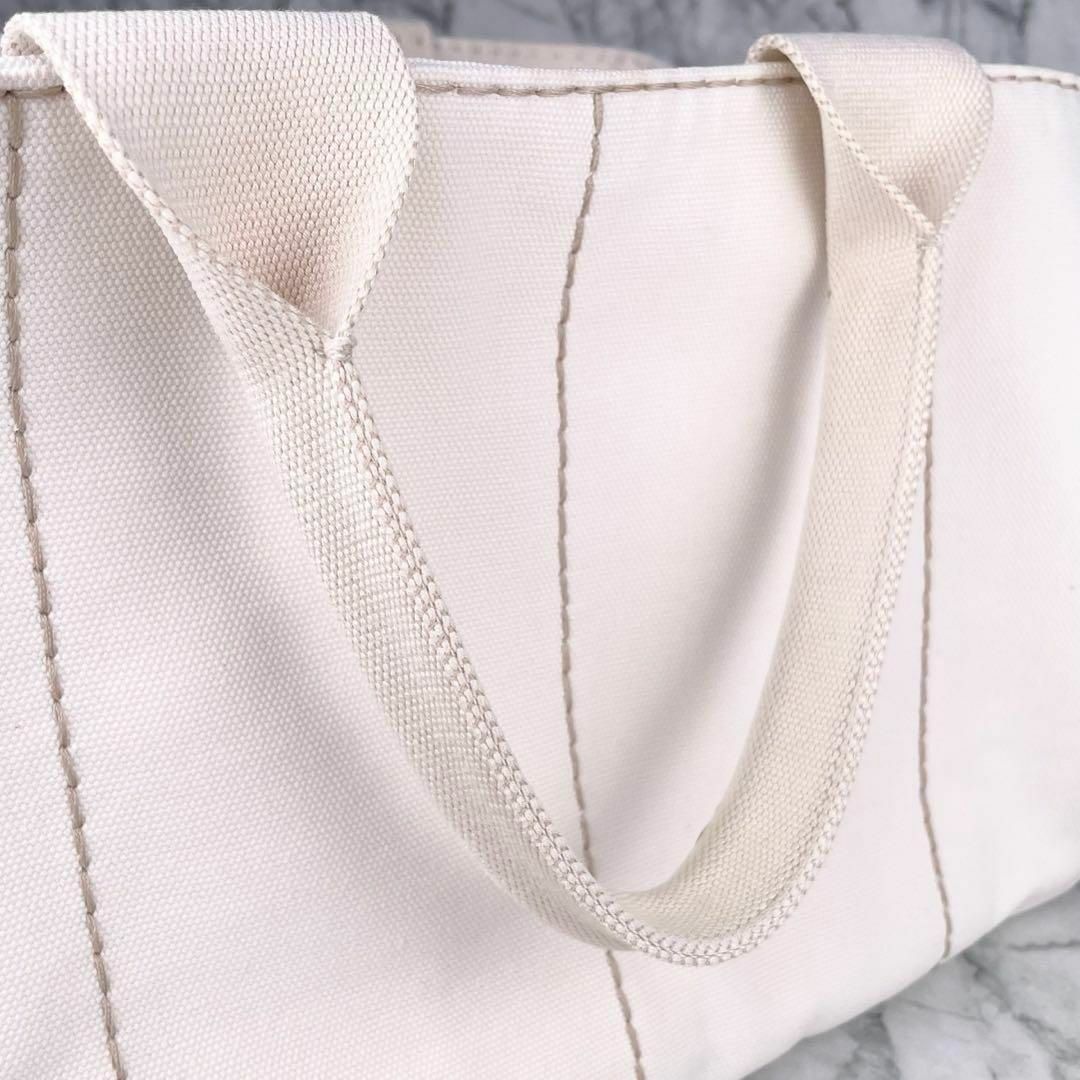 ✨良品✨PRADA プラダ カナパ M キャンバス 三角ロゴ ✨良品✨PRADA プラダ カナパ M キャンバス 三角ロゴ