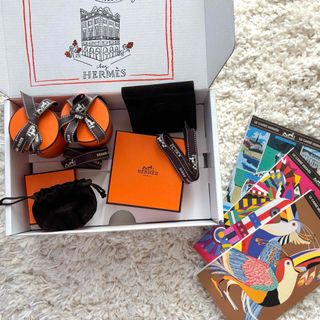 HERMES ボックス　カレカタログ　ポーチ　