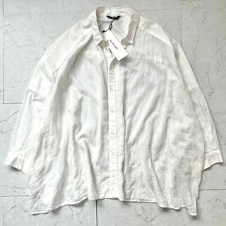 パドカレ(pas de calais)のパドカレ 未使用品 シアー 前切り替え 透け感 ワイド シャツブラウス 白(シャツ/ブラウス(長袖/七分))