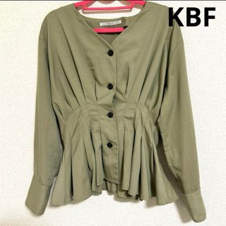 ケービーエフ(KBF)のKBF レディース　カットソー　ブラウス　グリーン　Fサイズ(シャツ/ブラウス(長袖/七分))