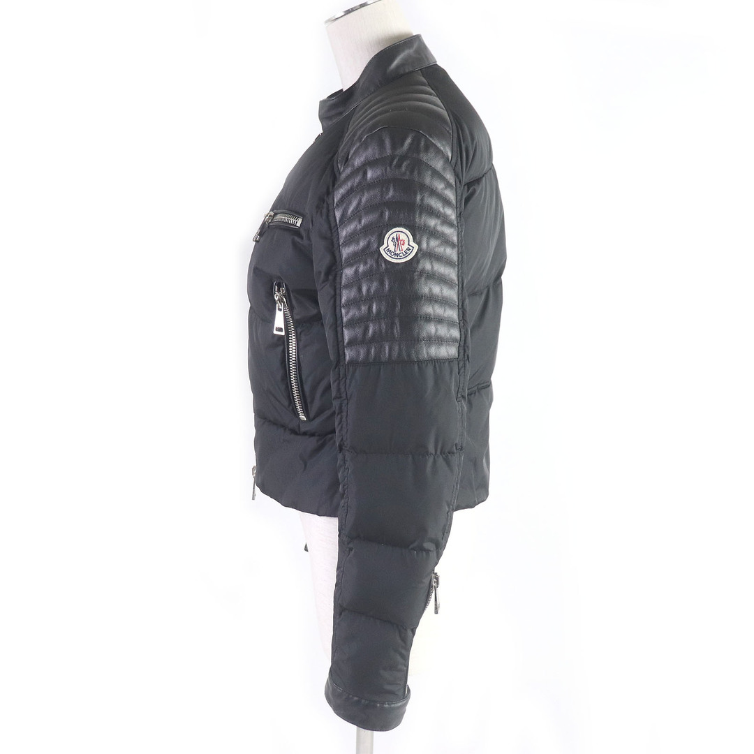 MONCLER(モンクレール)の美品□MONCLER モンクレール KERKYRA ラムレザー切替 ロゴワッペン WZIP シングルライダース ダウンジャケット ブラック 2 正規品 レディース レディースのジャケット/アウター(ダウンジャケット)の商品写真