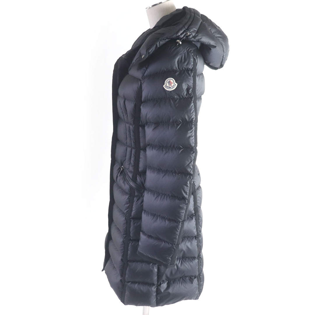 MONCLER(モンクレール)の美品□MONCLER モンクレール HERMINE ナイロン ダウン WZIP ロゴワッペン付き フーデッド ダウンジャケット ダウンコート ブラック 0 レディースオススメ レディースのジャケット/アウター(ダウンジャケット)の商品写真