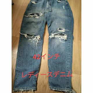 Bershka - ダメージデニム　サイズ42 Bershka　ボーイズデニム　レディースデニム