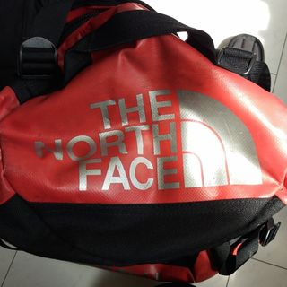 ザノースフェイス(THE NORTH FACE)のノースフェイス　ボストンバッグ　スポーツバッグ(ボストンバッグ)