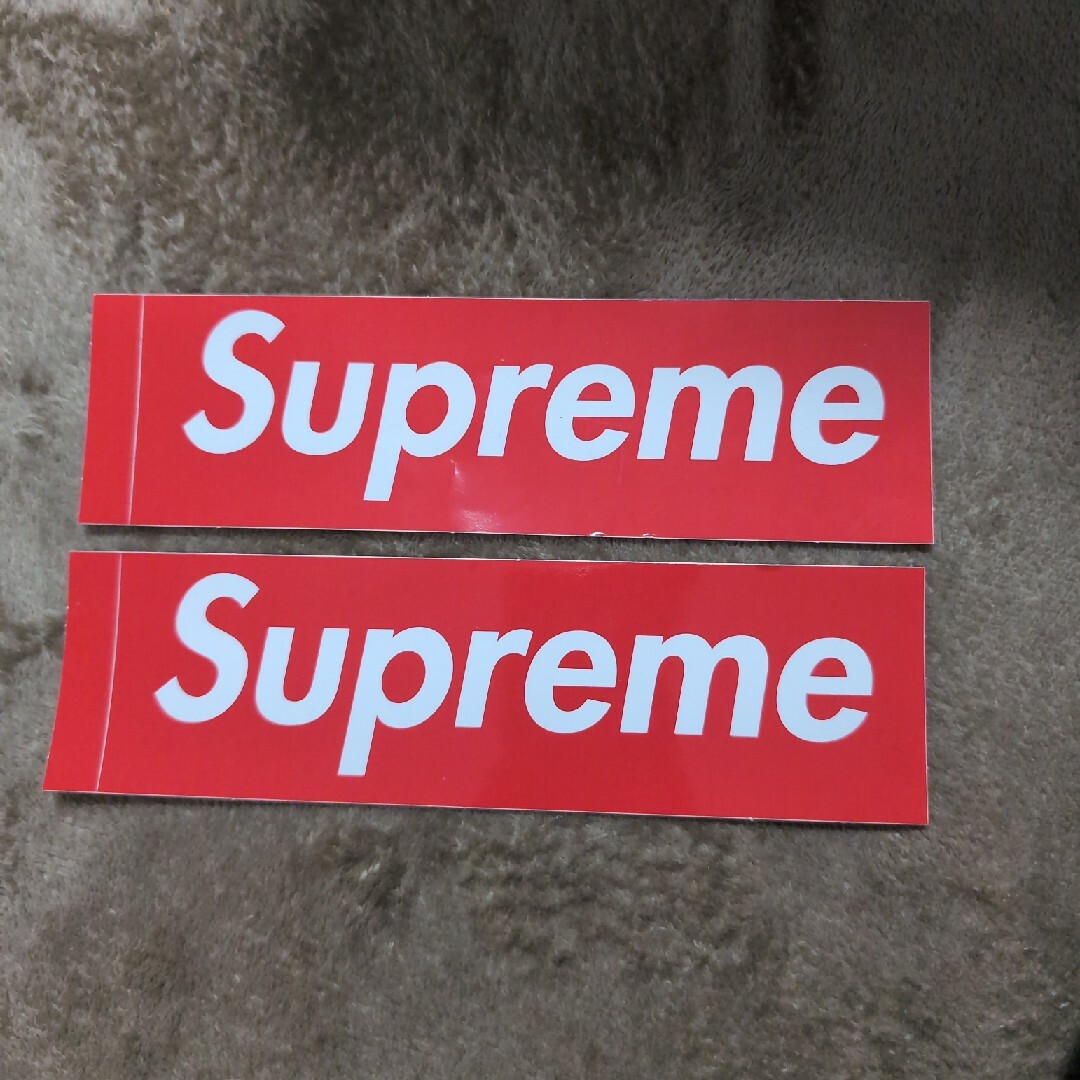 Supreme　ステッカー 自動車/バイクのバイク(ステッカー)の商品写真