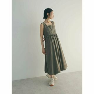 グリーンパークス(green parks)の【カーキ】armonia.バルーンワンピース 24SS/ノースリーブ/ロング丈/夏(ロングワンピース/マキシワンピース)