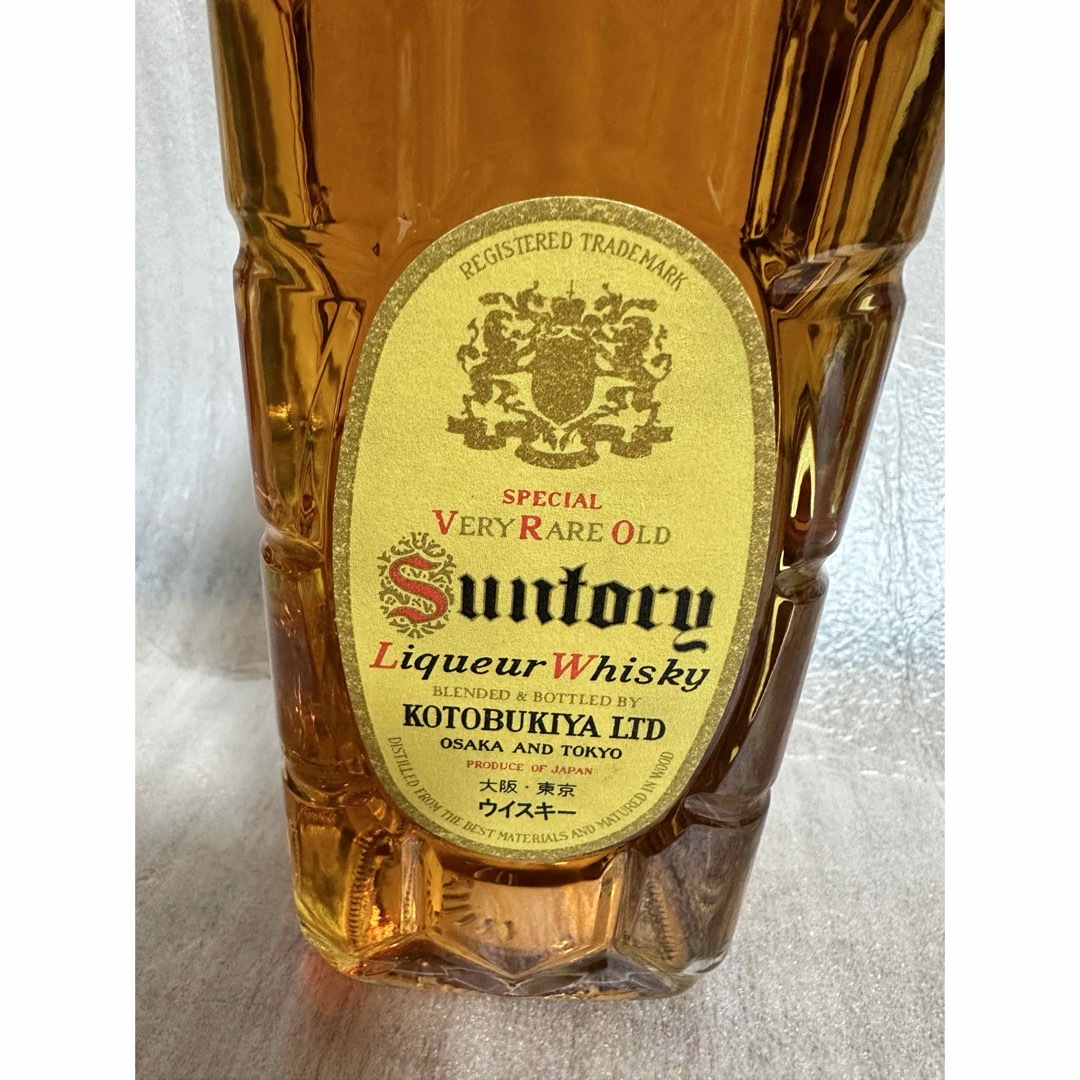 サントリー(サントリー)のサントリー SUNTORY 復刻版 角瓶 700ml 2本 サントリー角　古酒 食品/飲料/酒の酒(ウイスキー)の商品写真