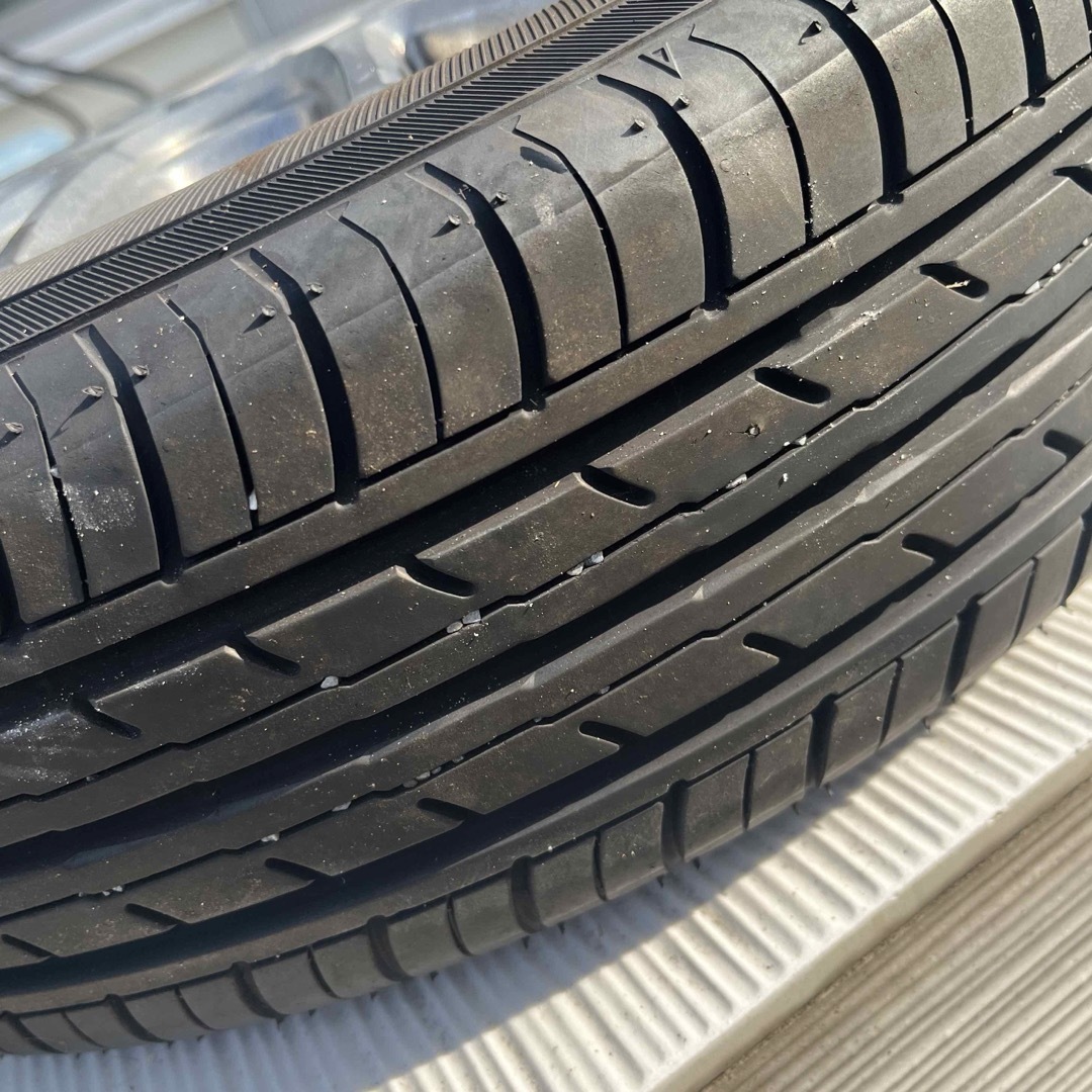 ヨコハマ(ヨコハマ)の夏用タイヤ　ヨコハマ　155/65R14 自動車/バイクの自動車(タイヤ・ホイールセット)の商品写真