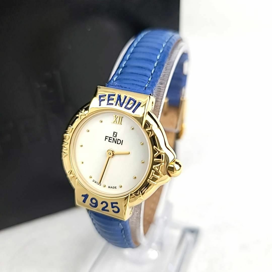 FENDI(フェンディ)の☆ほぼ新品◇フェンディ ホワイトシェル文字盤 ラウンド ゴールド クオーツ レディースのファッション小物(腕時計)の商品写真