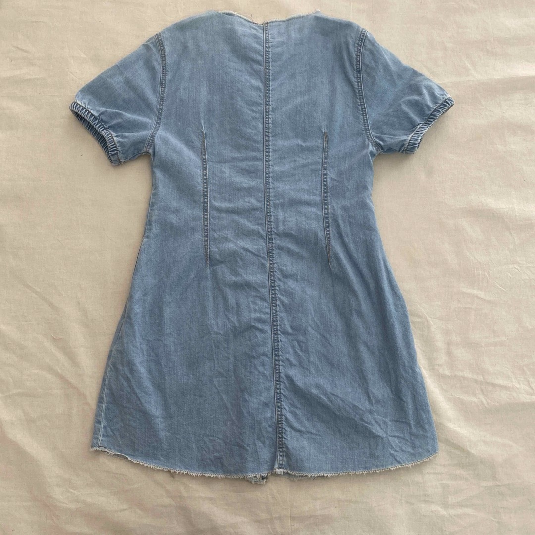 ZARA KIDS(ザラキッズ)のZARA キッズ　ワンピース　デニムワンピース　128 キッズ/ベビー/マタニティのキッズ服女の子用(90cm~)(ワンピース)の商品写真